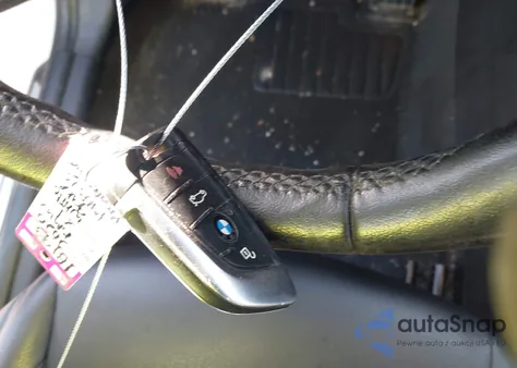 2020 BMW X1 Sdrive28I z USA, uszkodzony, nr VIN WBXJG7C08L5P46873